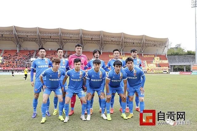 波兰年轻后卫因驼鹿事故意外身亡，仅20岁